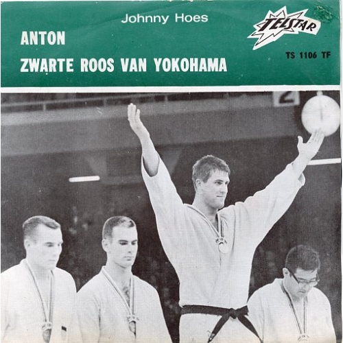 TS 1106 TF - Johnny Hoes – Anton / Zwarte Roos Van Yokohama (Front)